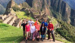 tour guides machu picchu by milky way