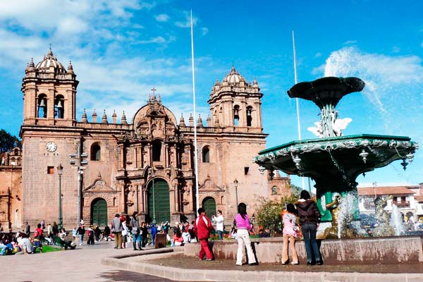 Plaza Armas Cusco Main Square