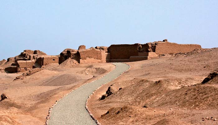 Tour a Pachacamac y el Salto del Fraile