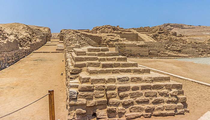 Tour a Pachacamac y el Salto del Fraile