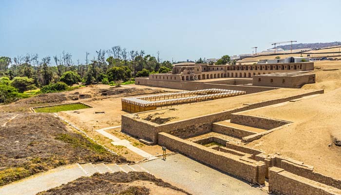 Tour a Pachacamac y el Salto del Fraile