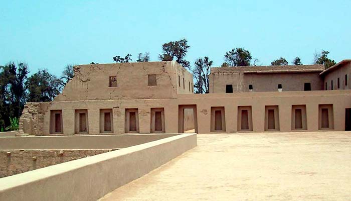 Tour a Pachacamac y el Salto del Fraile