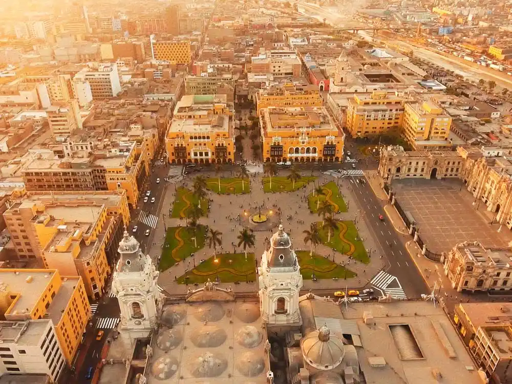 City tour clásico: Lima centro histórico + Miraflores