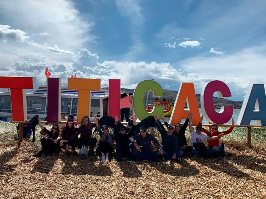 Tour a las islas Uros + Amantani y Taquile 2d/1n