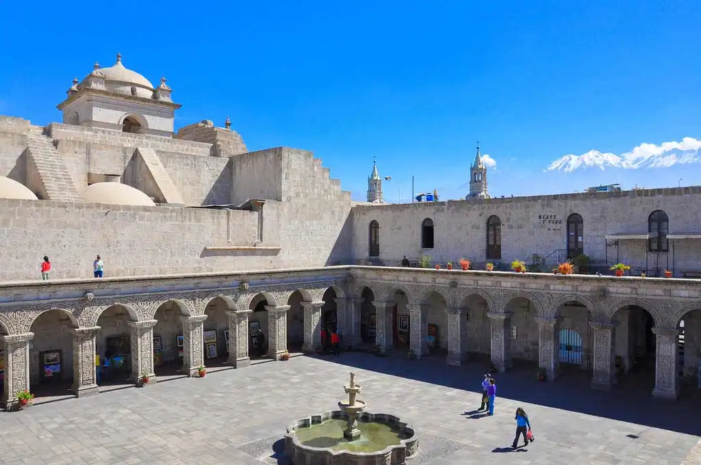 Tour privado a pie por Arequipa + Santa Catalina